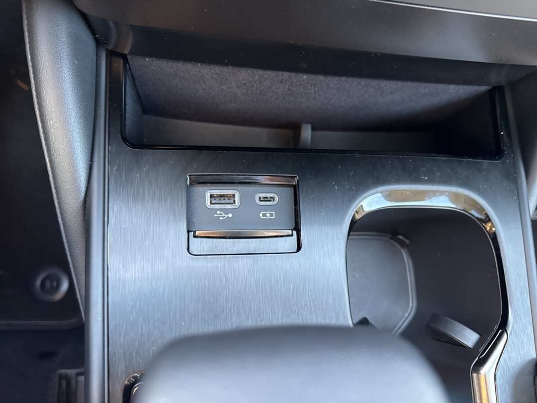 2024 Lexus Es 350 - Image 25