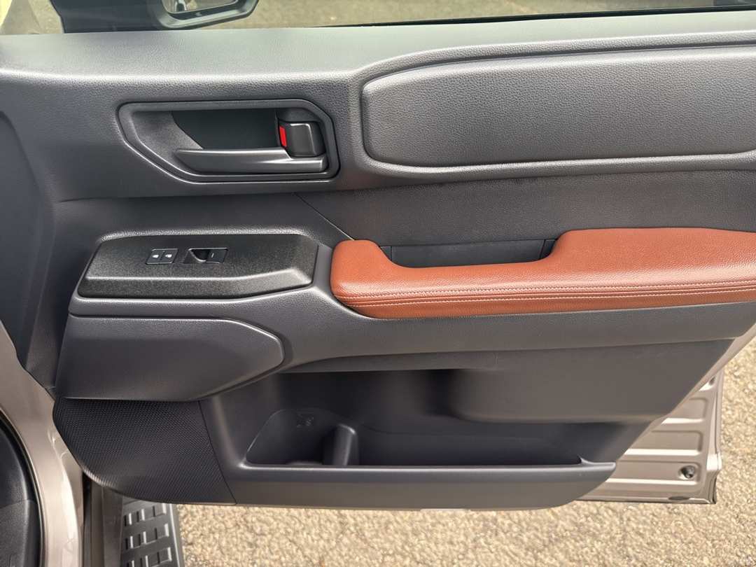 2025 Toyota Land Cruiser Base - Image 30