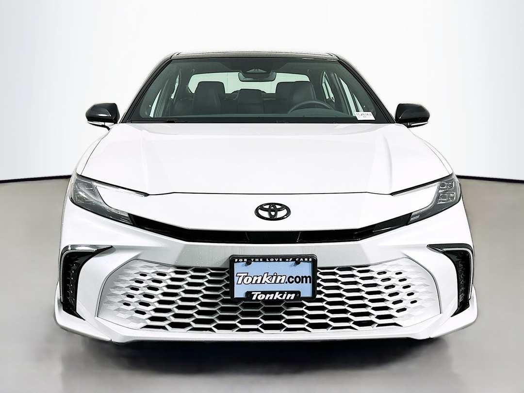 2026 Toyota Camry XSE - Image 2