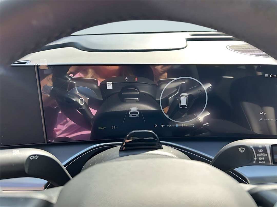 2026 Hyundai Ioniq 9 Performance Limited - Image 16