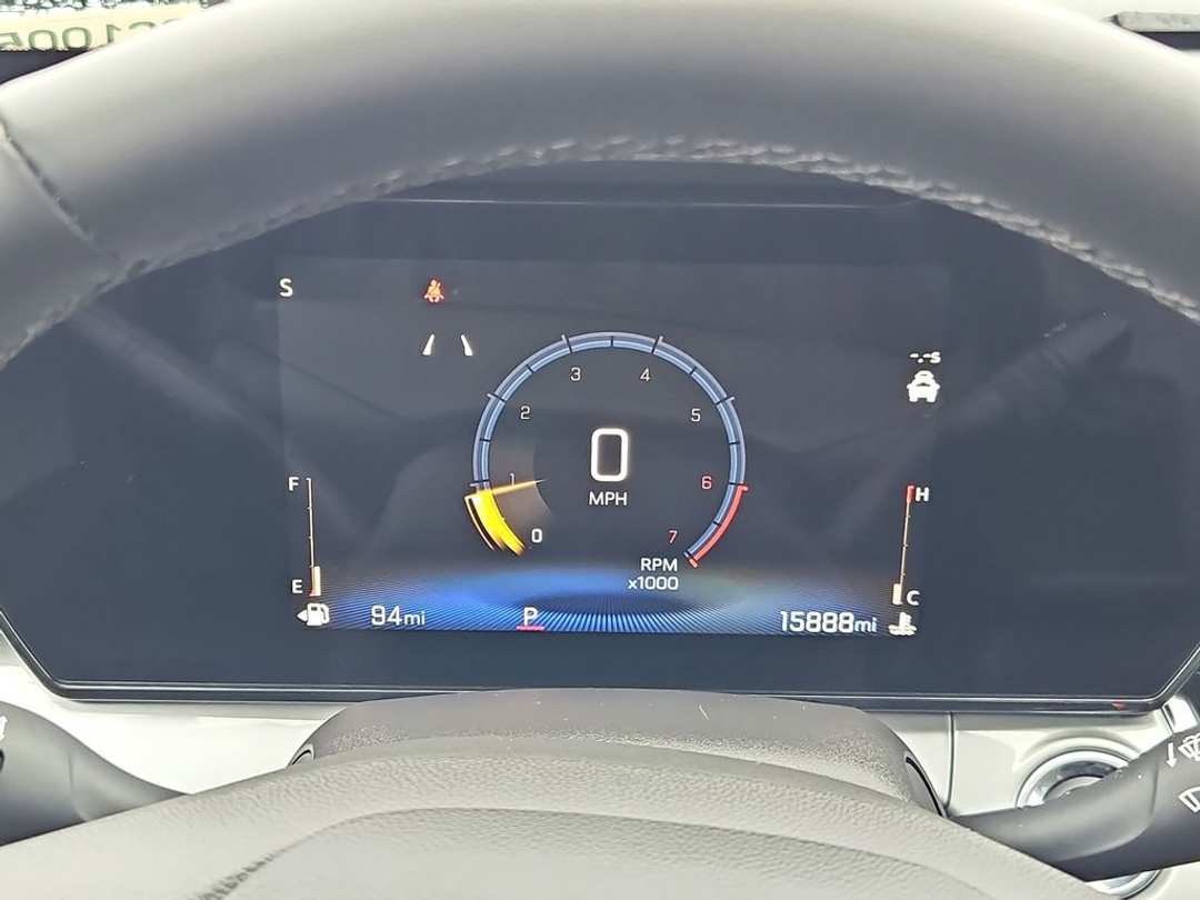 2025 Chevrolet Trax LT - Image 15