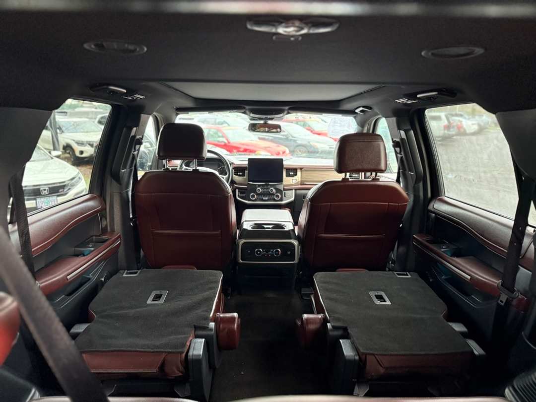 2023 Ford Expedition Limited - Image 27