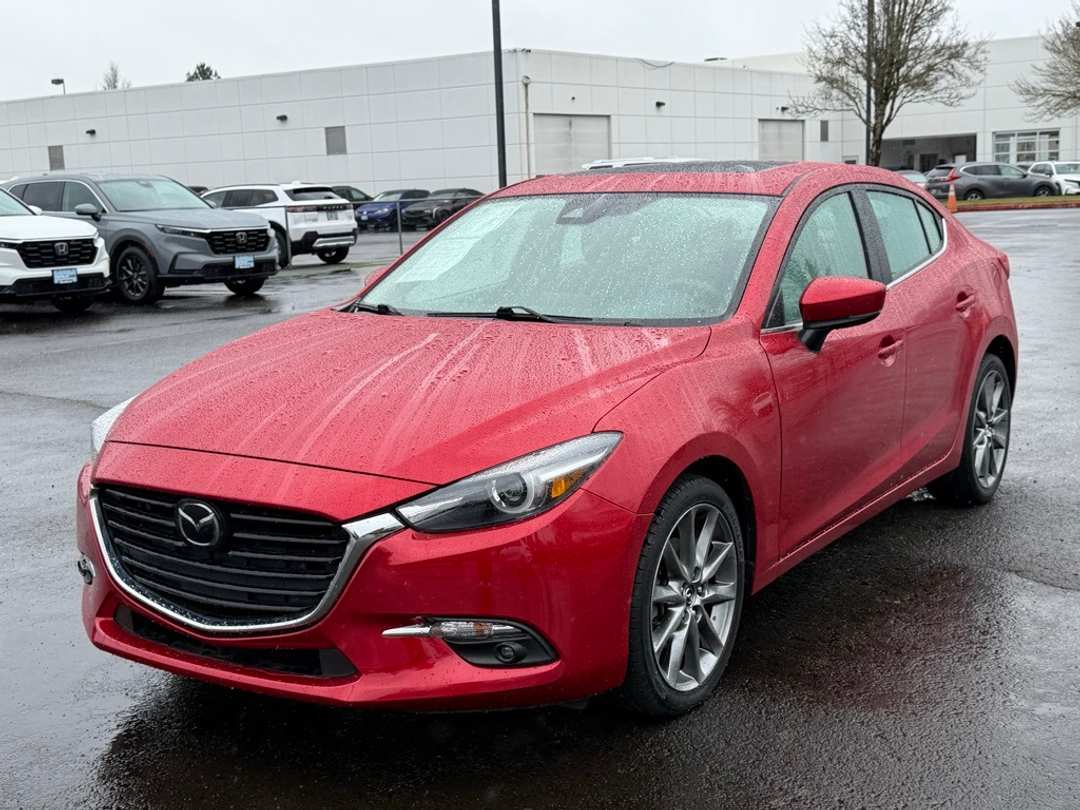 2018 MAZDA Mazda3 Grand Touring - Image 4