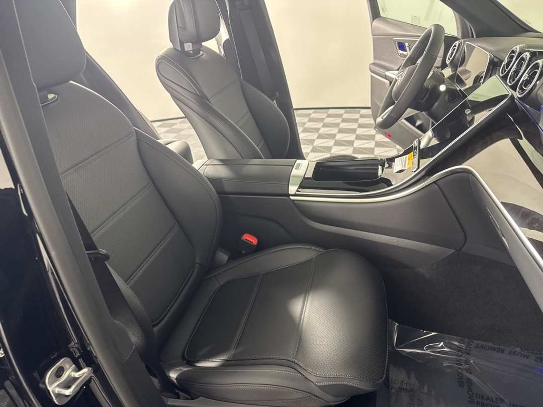 2026 Mercedes-Benz GLC GLC 300 - Image 15