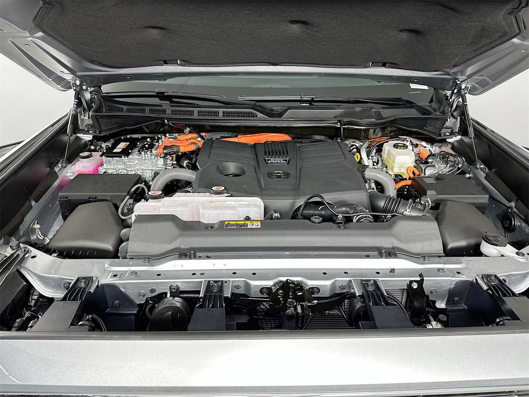 2026 Toyota Sequoia Platinum - Image 31