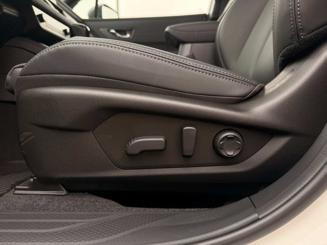 2026 Subaru Outback Touring XT - Image 16