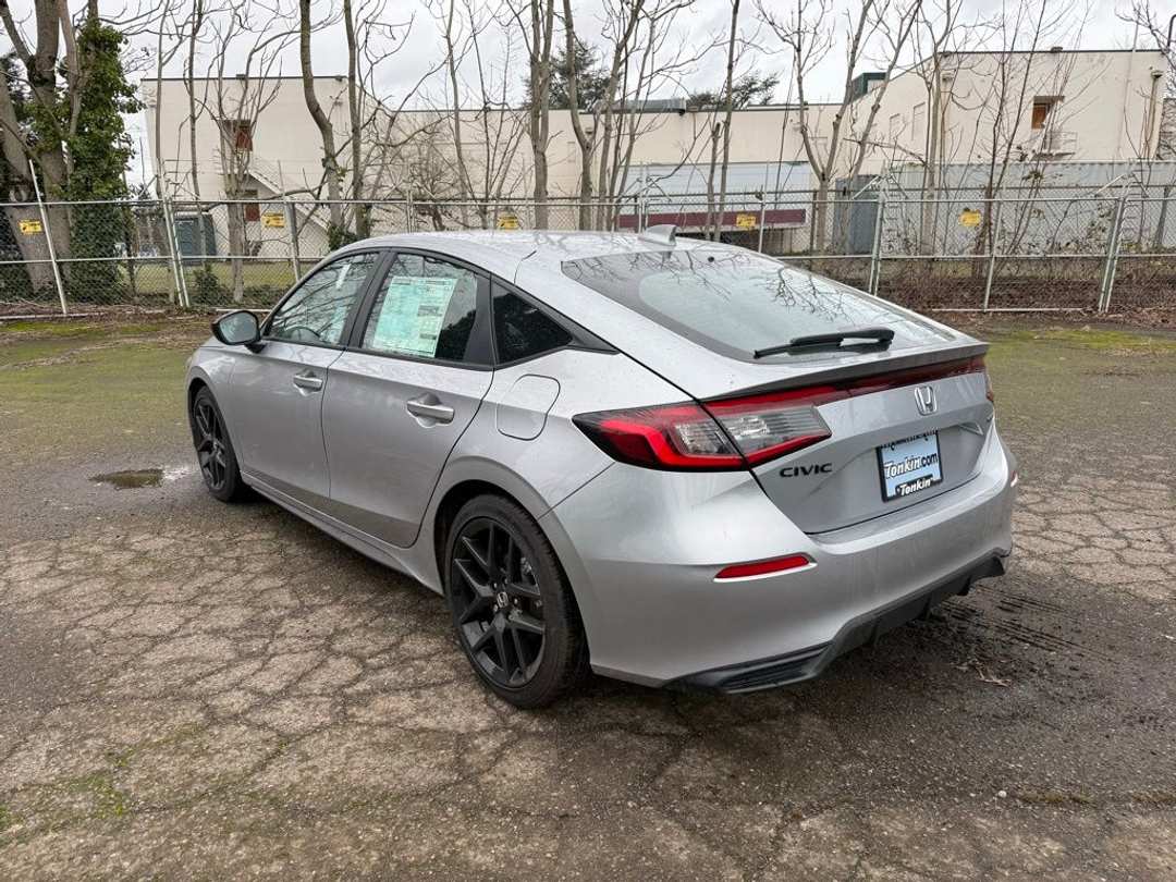 2026 Honda Civic Sport - Image 5