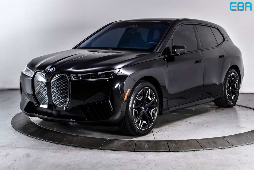 2025 BMW Ix M60 - Image 2