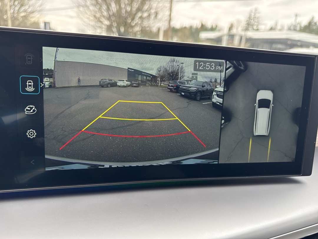 2026 Hyundai Ioniq 9 Performance Limited - Image 48