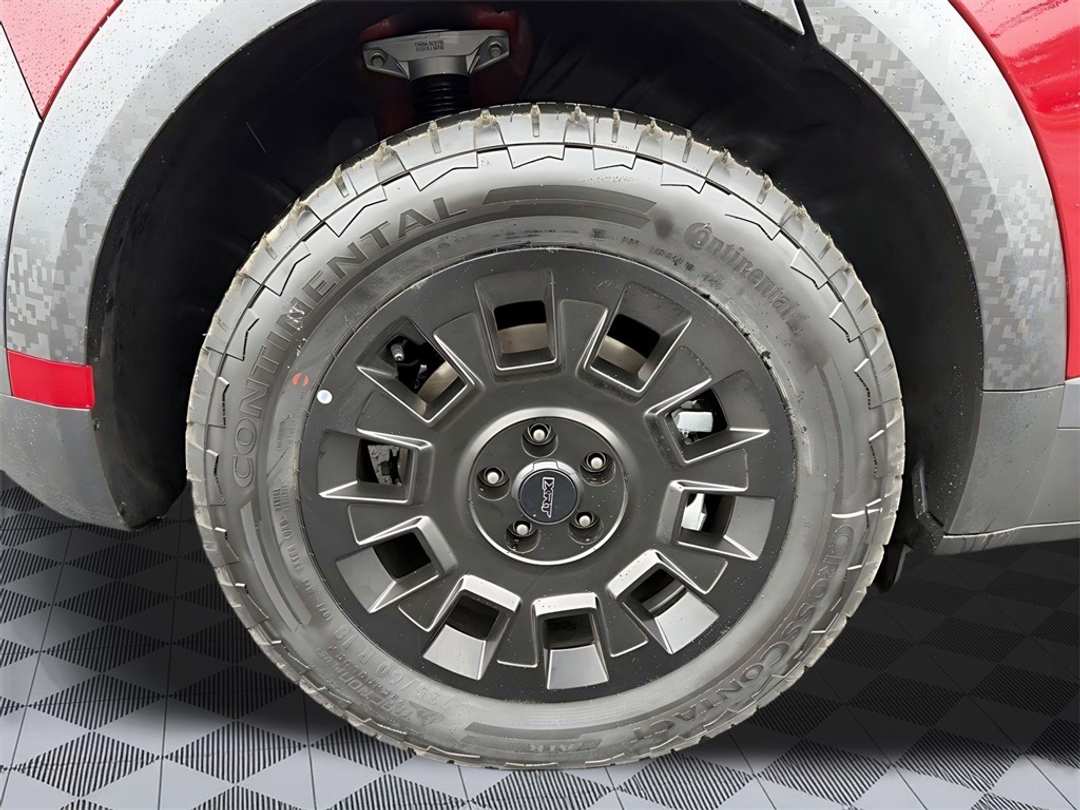 2026 Hyundai Ioniq 5 XRT - Image 9