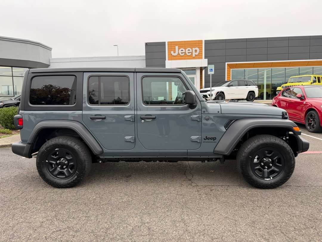 2026 Jeep Wrangler Sport - Image 9