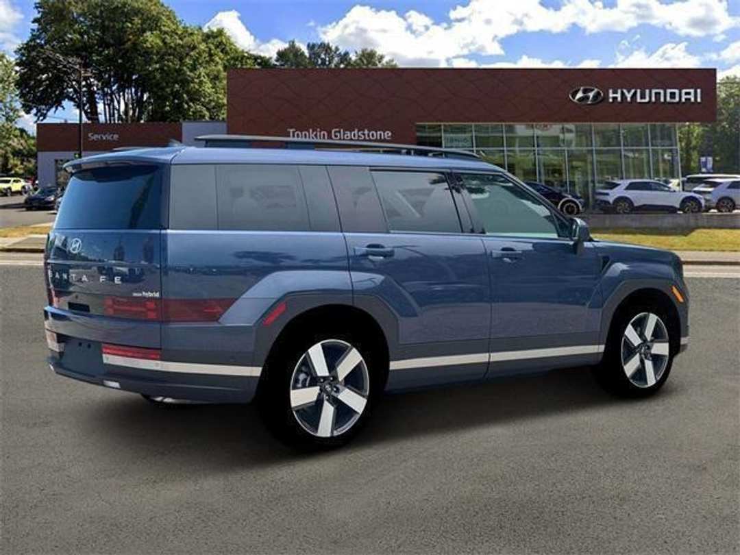 2026 Hyundai Santa Fe Limited - Image 8