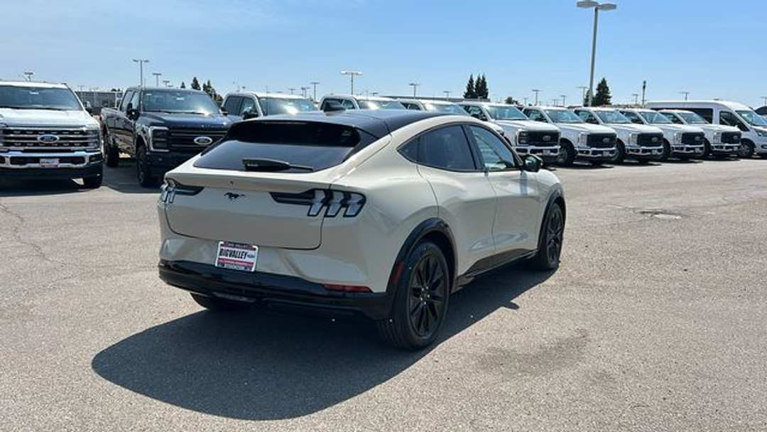 2025 Ford Mustang Mach-E Premium - Image 3