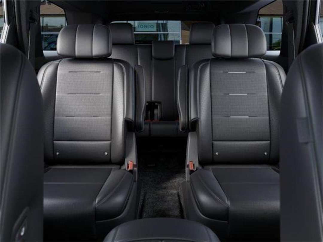 2026 Hyundai Palisade Calligraphy - Image 12