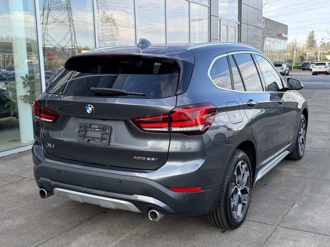 2020 BMW X1 xDrive28i - Image 7