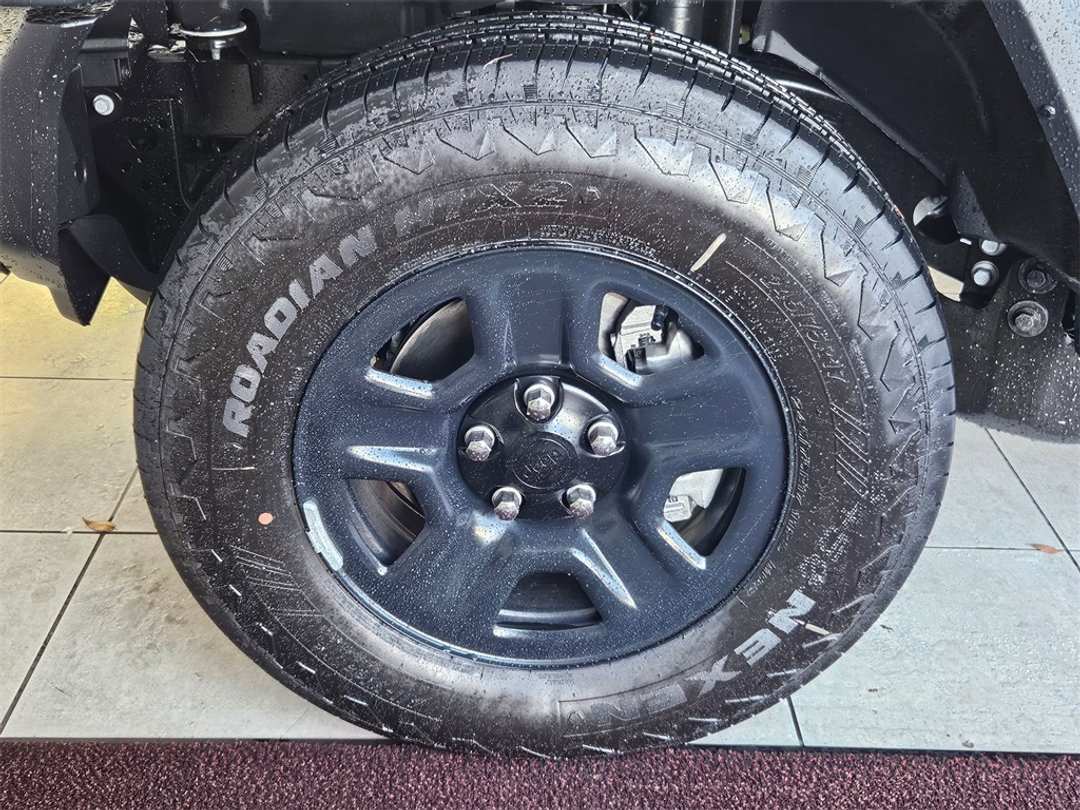 2026 Jeep Wrangler Sport - Image 36