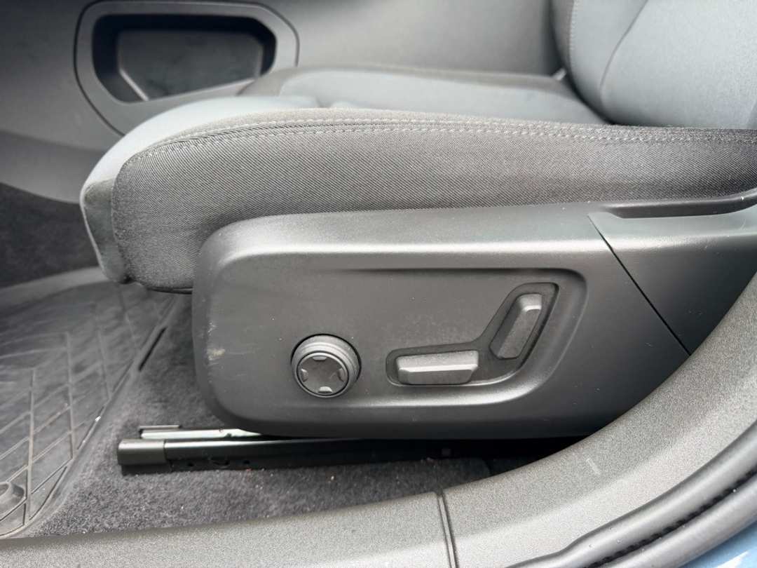 2022 Polestar 2 Long Range Dual Motor - Image 16