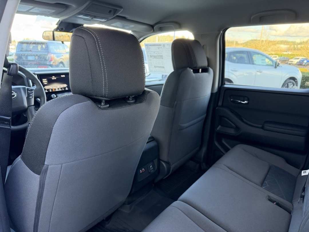 2026 Nissan Frontier SV - Image 29
