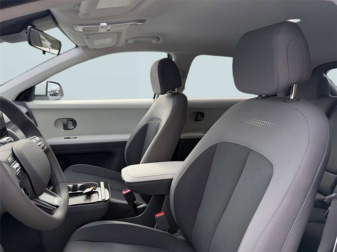 2026 Hyundai Ioniq 5 SE - Image 13