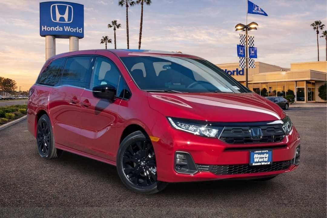 2026 Honda Odyssey SportL - Image 2