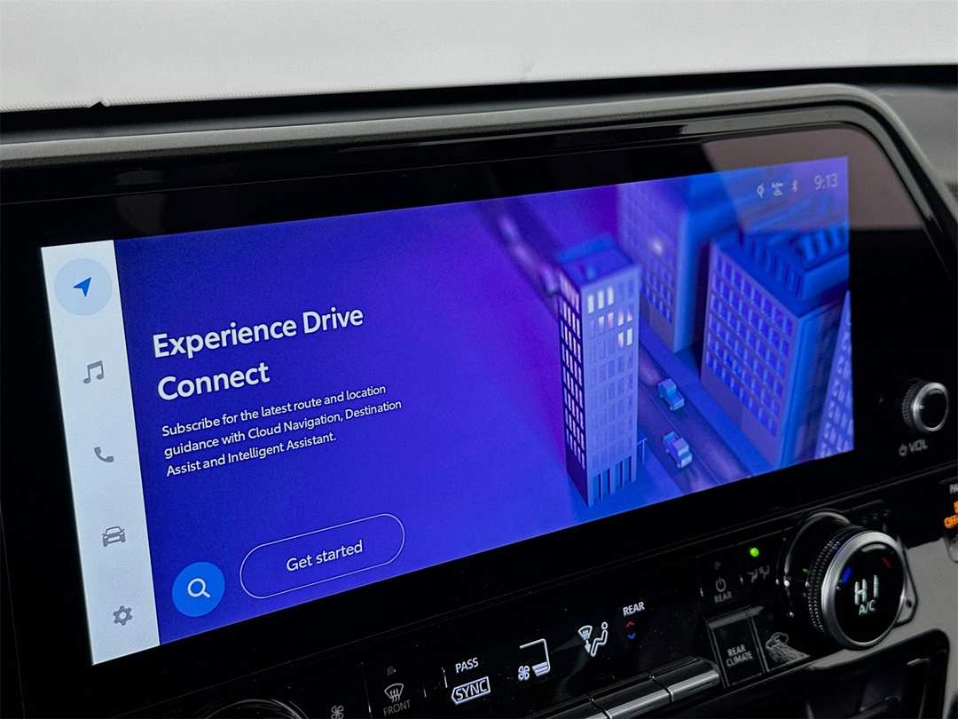 2026 Toyota Highlander Limited - Image 13