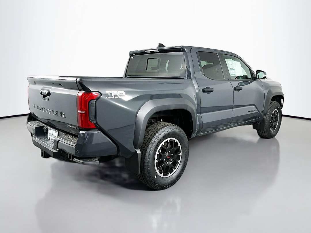 2025 Toyota Tacoma TRD Off Road - Image 7