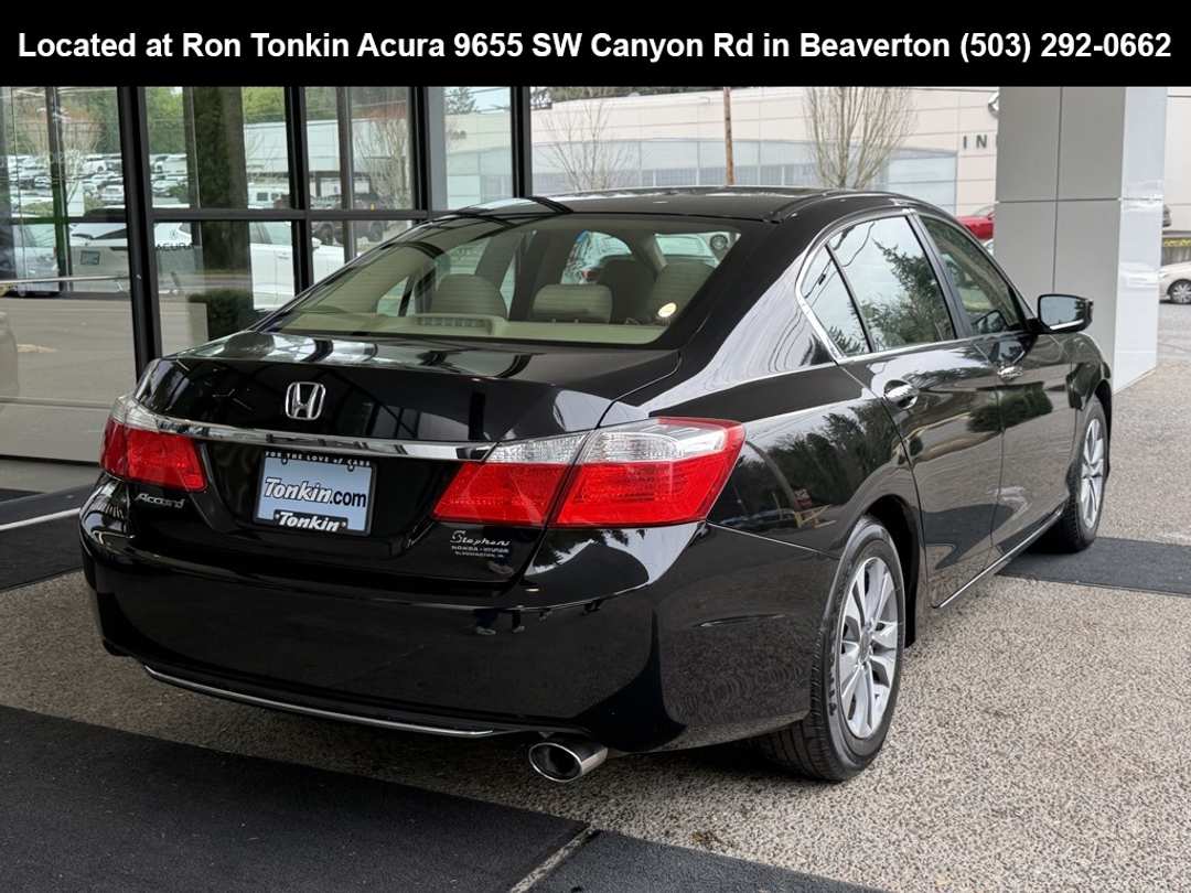 2015 Honda Accord LX - Image 7
