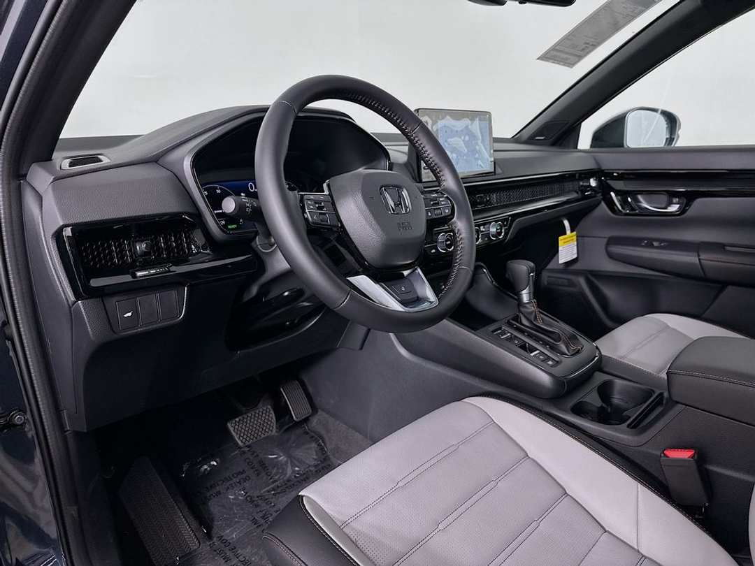 2026 Honda CR-V Sport Touring - Image 9