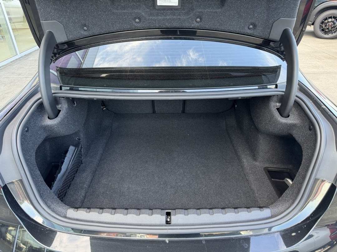 2024 BMW 4 Series M440i xDrive - Image 10