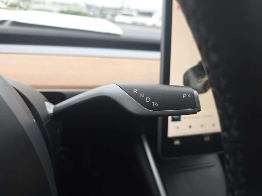 2019 Tesla Model 3 Long Range - Image 12