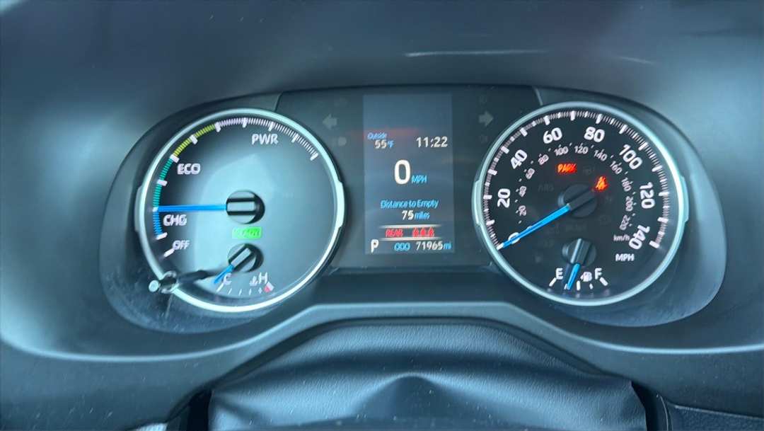 2019 Toyota Rav4 LE - Image 20