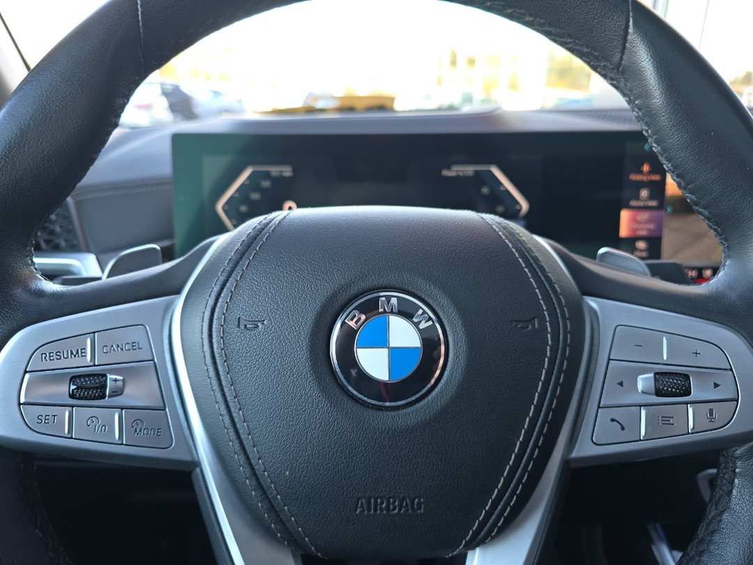 2024 BMW X7 xDrive40i - Image 24