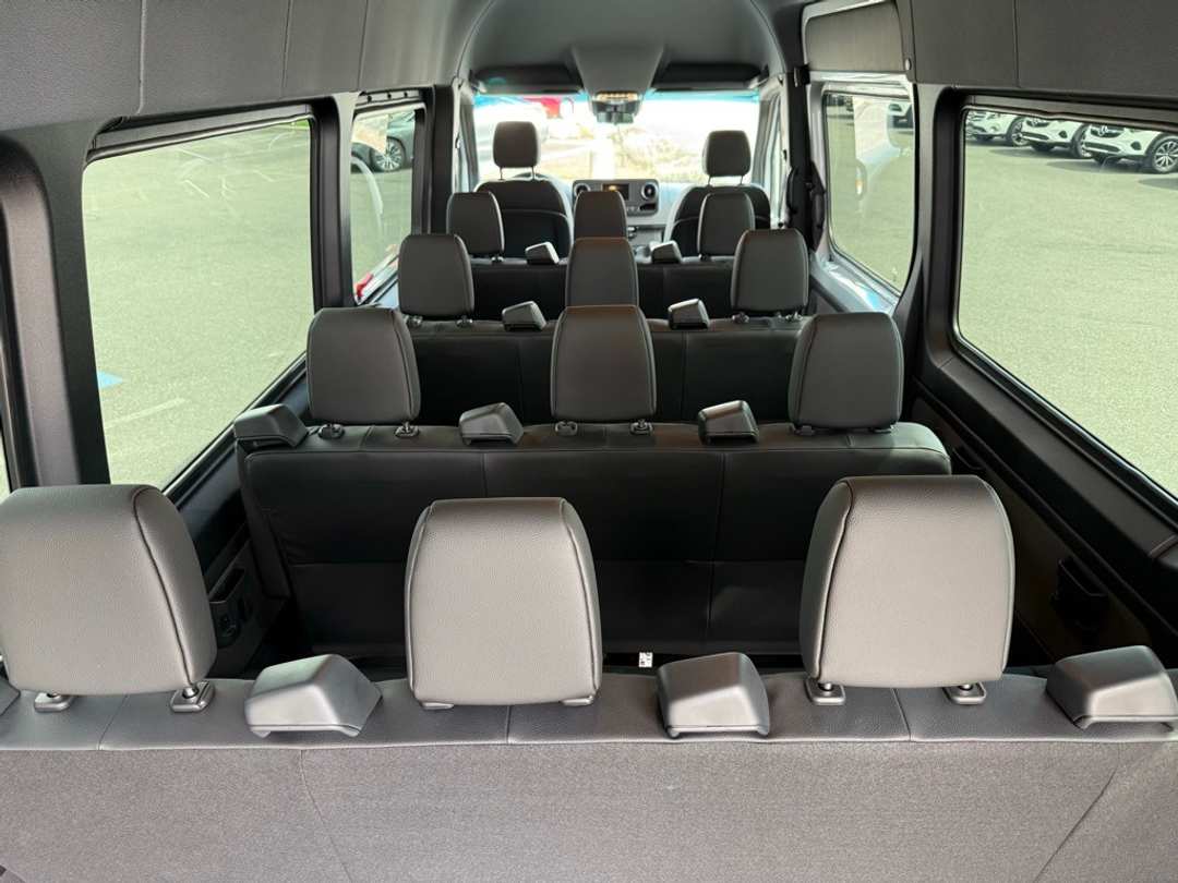 2024 Mercedes-Benz Sprinter 2500 Passenger 170 WB - Image 10