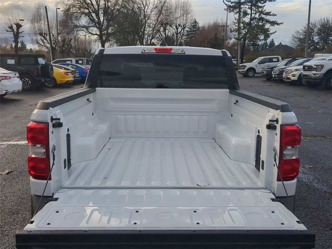 2026 Ford Maverick XL - Image 23