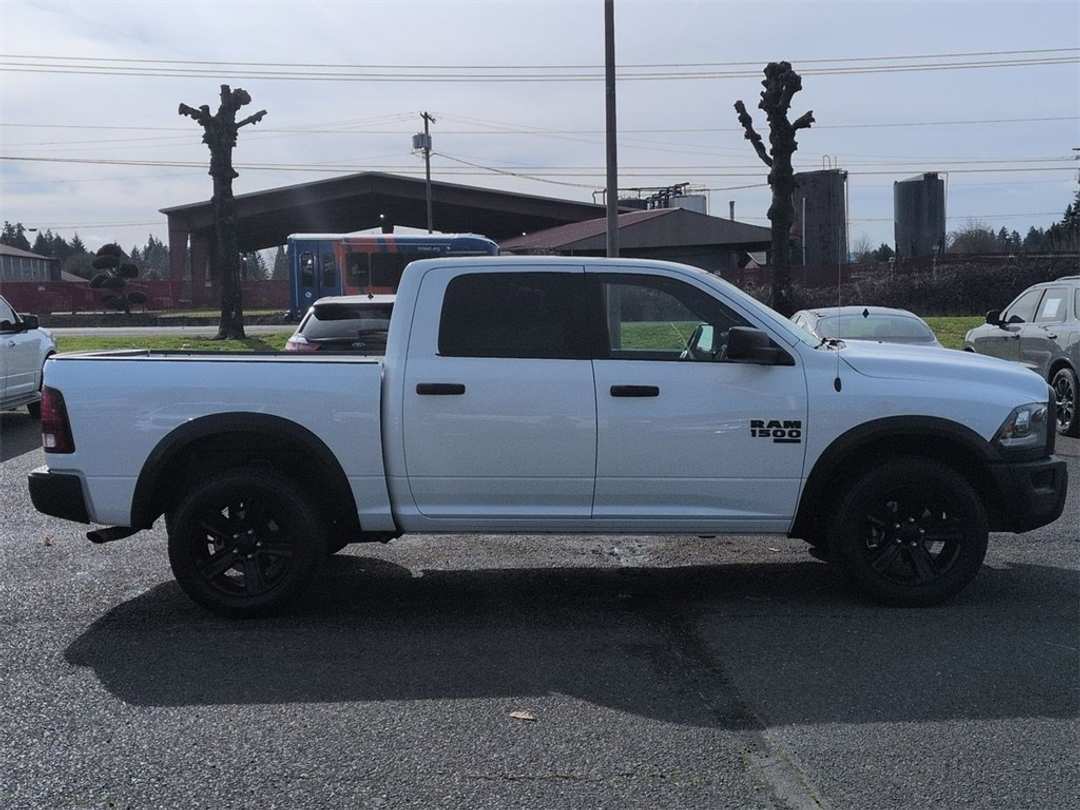 2022 Ram 1500 Classic Warlock - Image 6