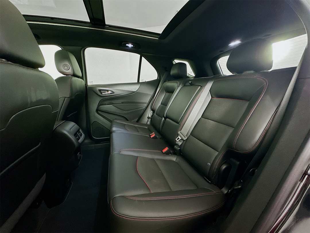 2022 Chevrolet Equinox RS - Image 26