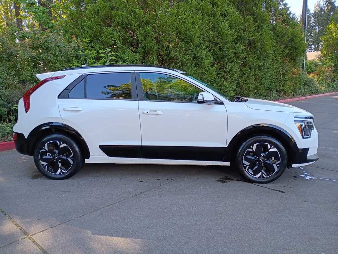 2024 Kia Niro Ev Wind - Image 3