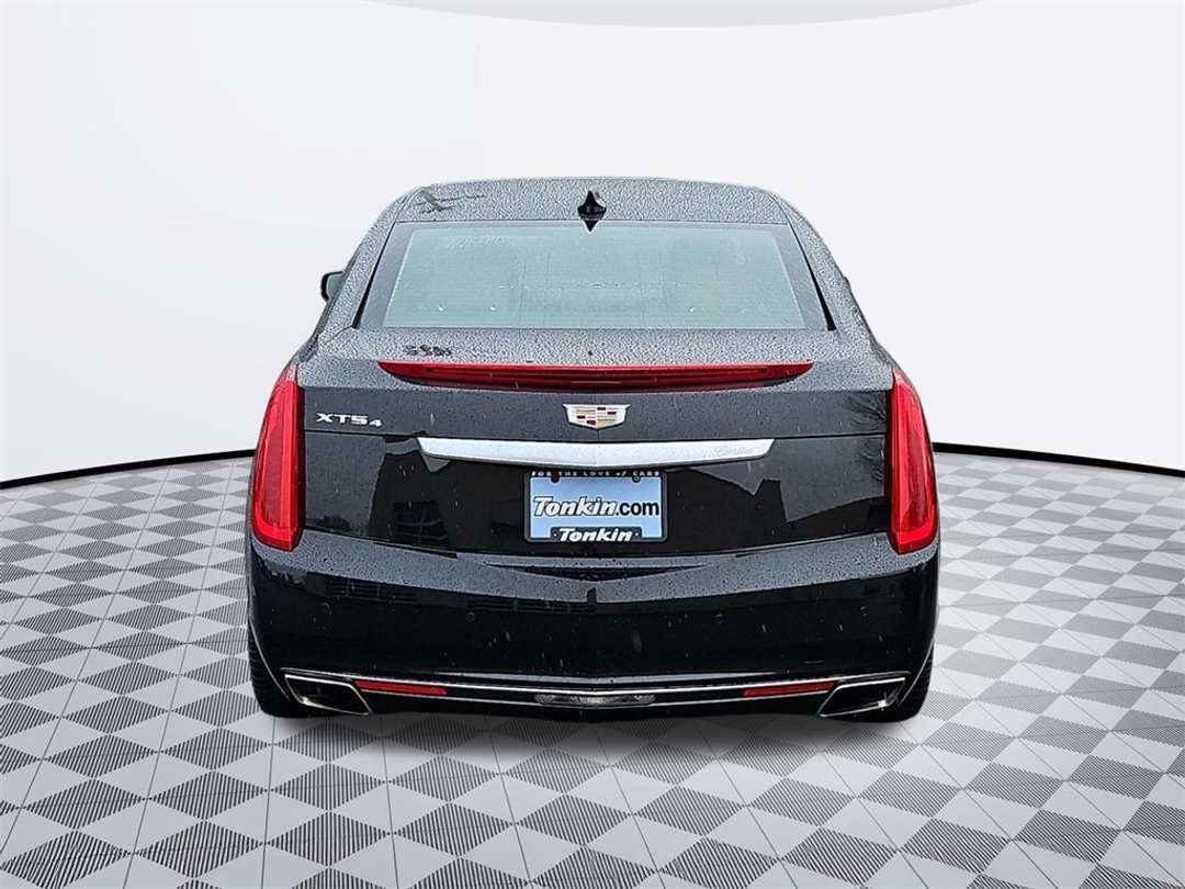 2016 Cadillac Xts Luxury - Image 5