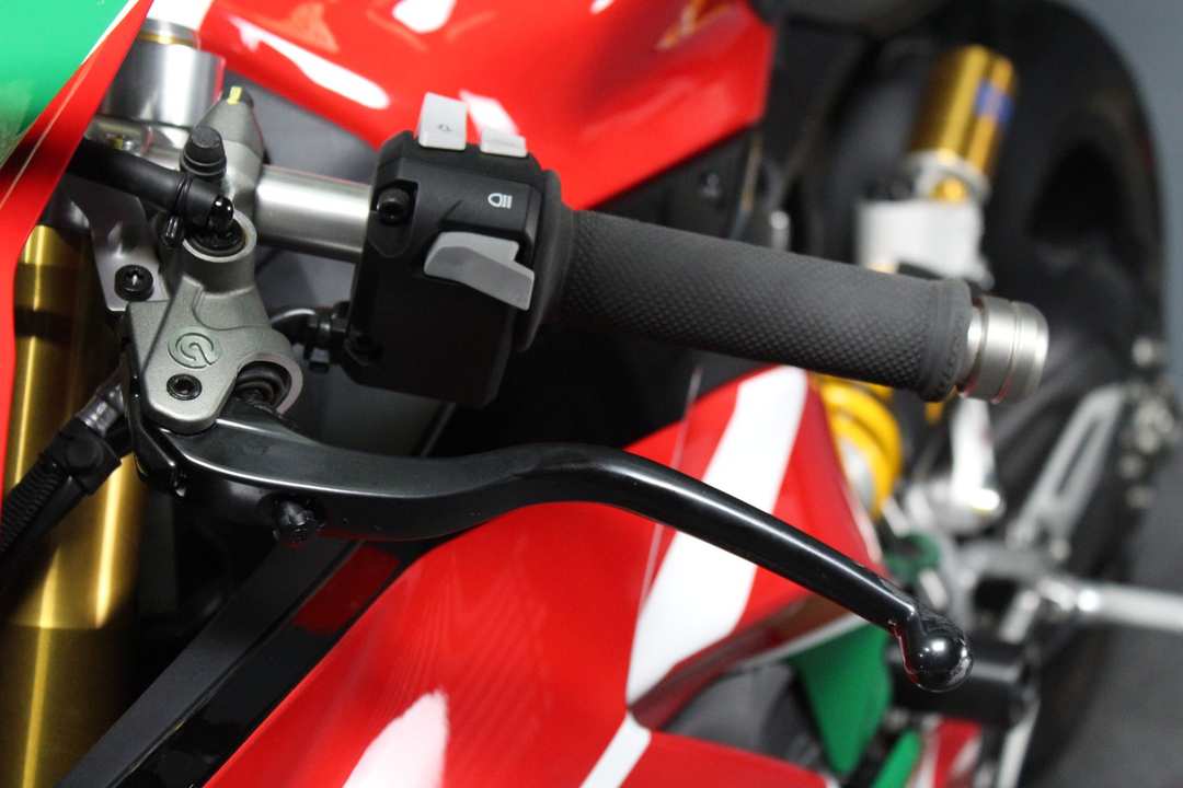 2023 Ducati Panigale V2 Bayliss 1St Championship 20Th Anniversary - Image 12