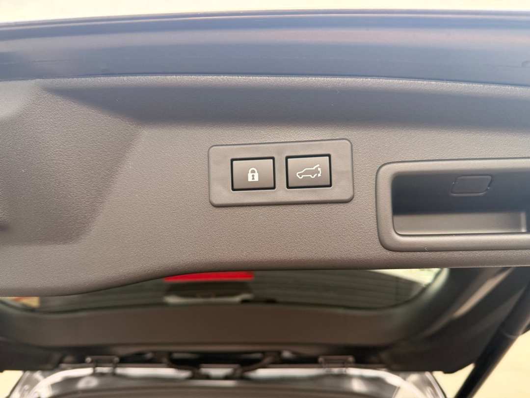 2026 Subaru Outback Limited XT - Image 21