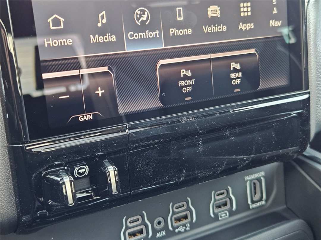 2026 Ram 1500 Laramie - Image 23