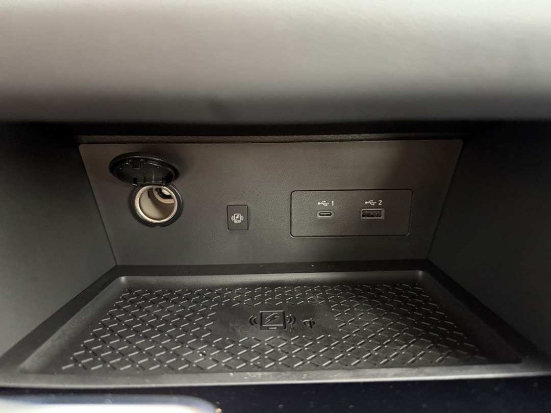 2025 Nissan Pathfinder SL - Image 24