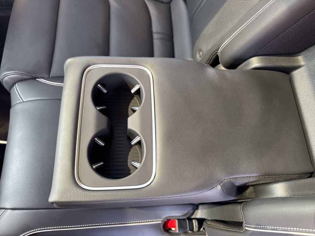 2026 Genesis Electrified Gv70 - Image 40