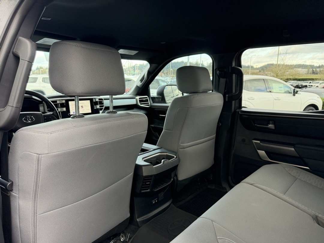 2025 Toyota Tundra SR5 - Image 30