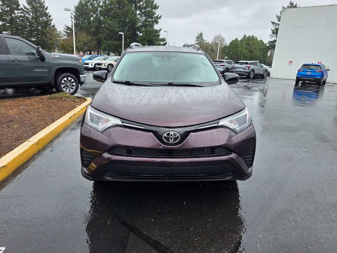 2017 Toyota Rav4 LE - Image 3
