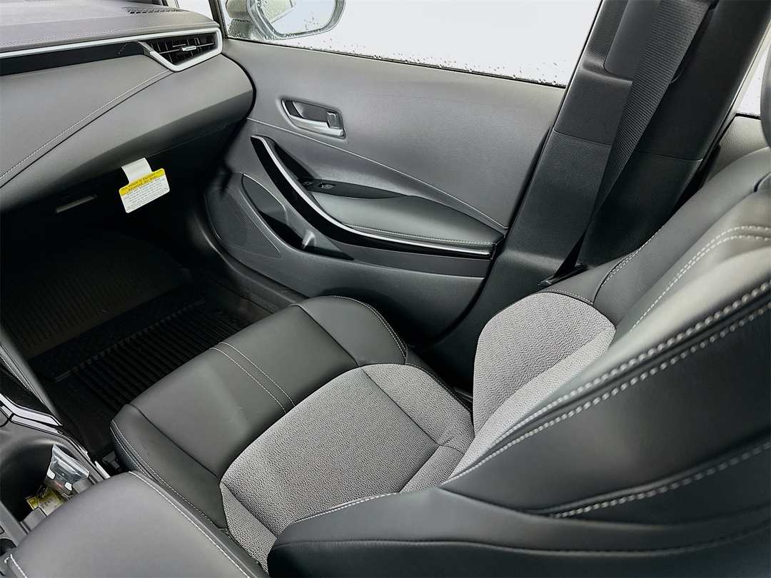 2026 Toyota Corolla XSE - Image 23