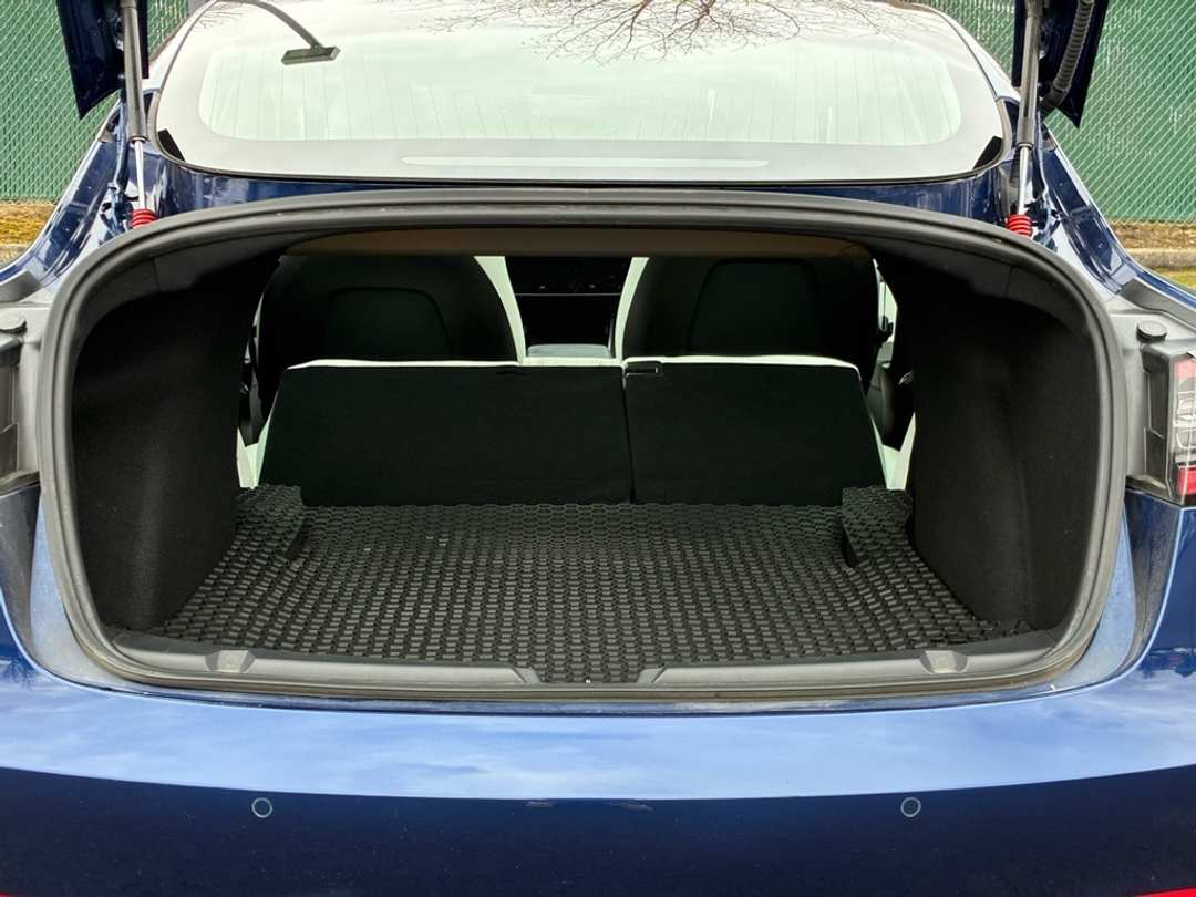 2019 Tesla Model 3 Standard Range Plus - Image 23