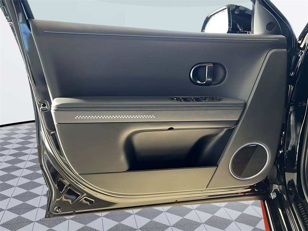 2025 Hyundai Ioniq 5 N Base - Image 7