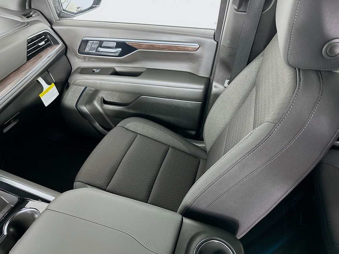 2026 Chevrolet Tahoe LS - Image 22