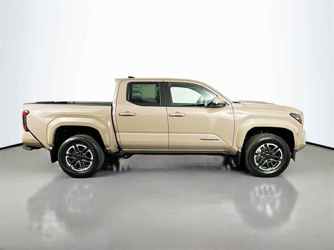 2026 Toyota Tacoma TRD Sport - Image 8